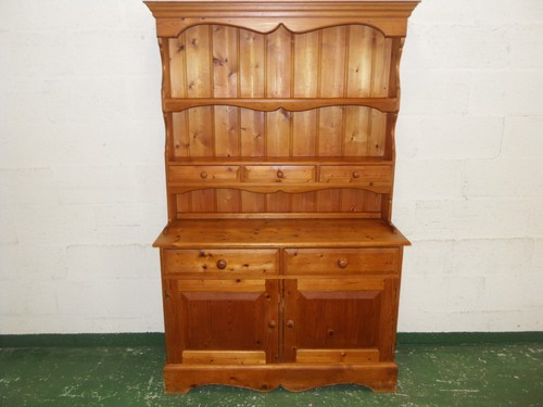 Vintage pine welsh farmhouse - vintage,