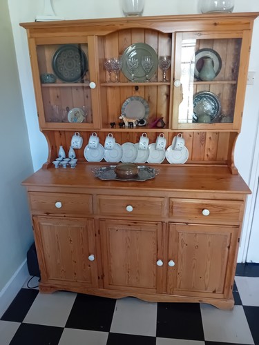 Pine welsh kitchen - kitchen, dresser