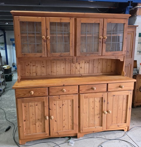 Large pine welsh dresser - large,
