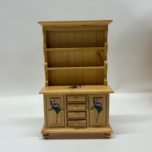 12th scale dolls - 1:12th, house