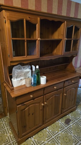 Solid pine welsh - solid,