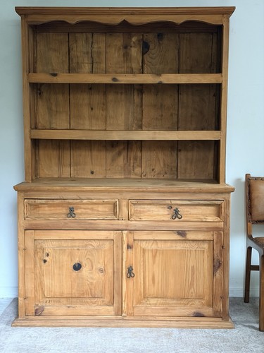 Vintage pine farmhouse welsh - vintage,