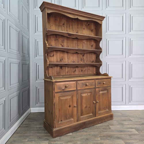 Vintage pine welsh - pine,