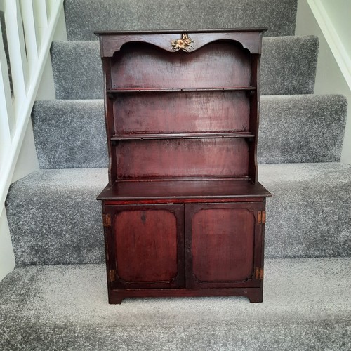 Vintage small wooden welsh - wooden,