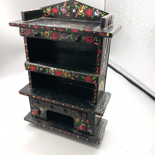 Vintage small wooden dresser - vintage,